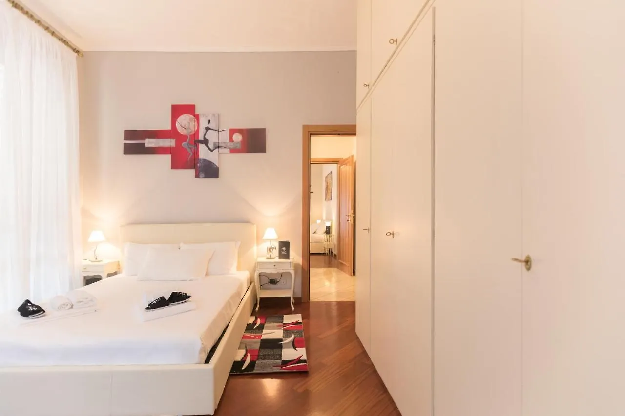Hemeras Boutique Homes - Super Central Design Apartments Milánó