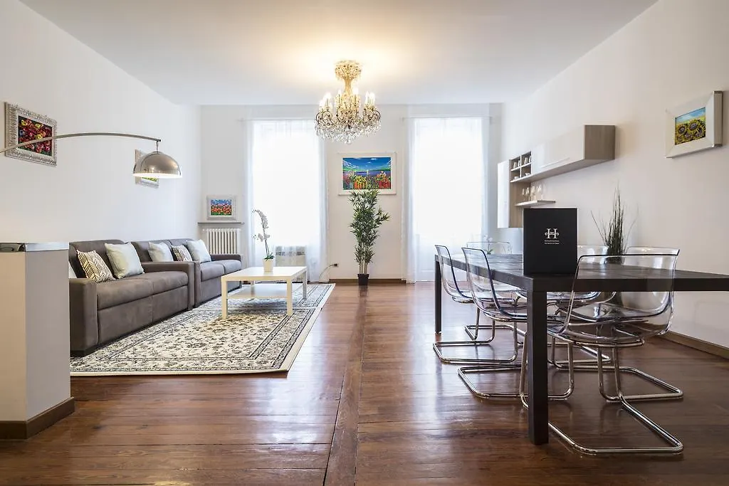 Hemeras Boutique Homes - Super Central Design Apartments Milan 0*,