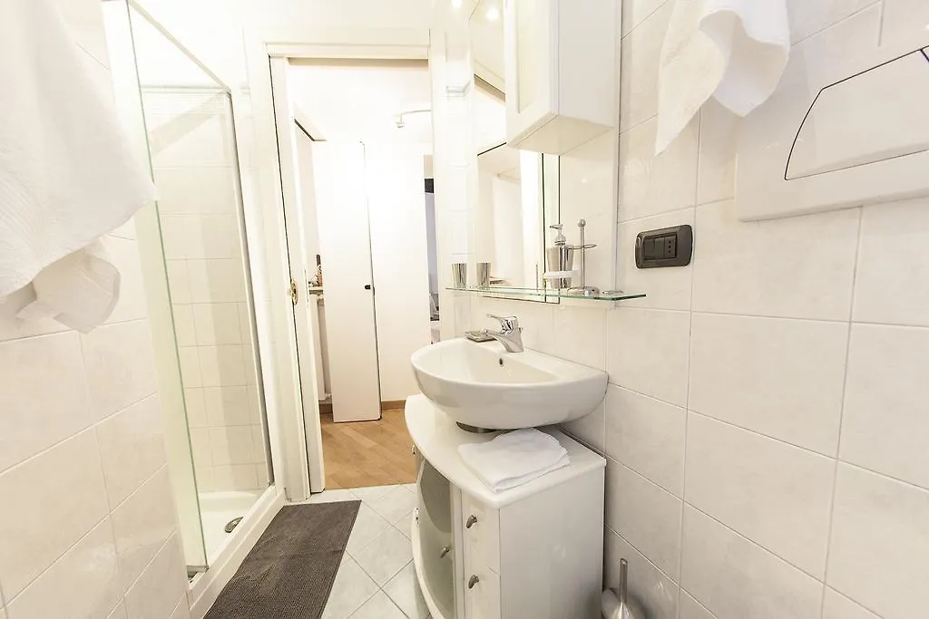 Hemeras Boutique Homes - Super Central Design Apartments ミラノ