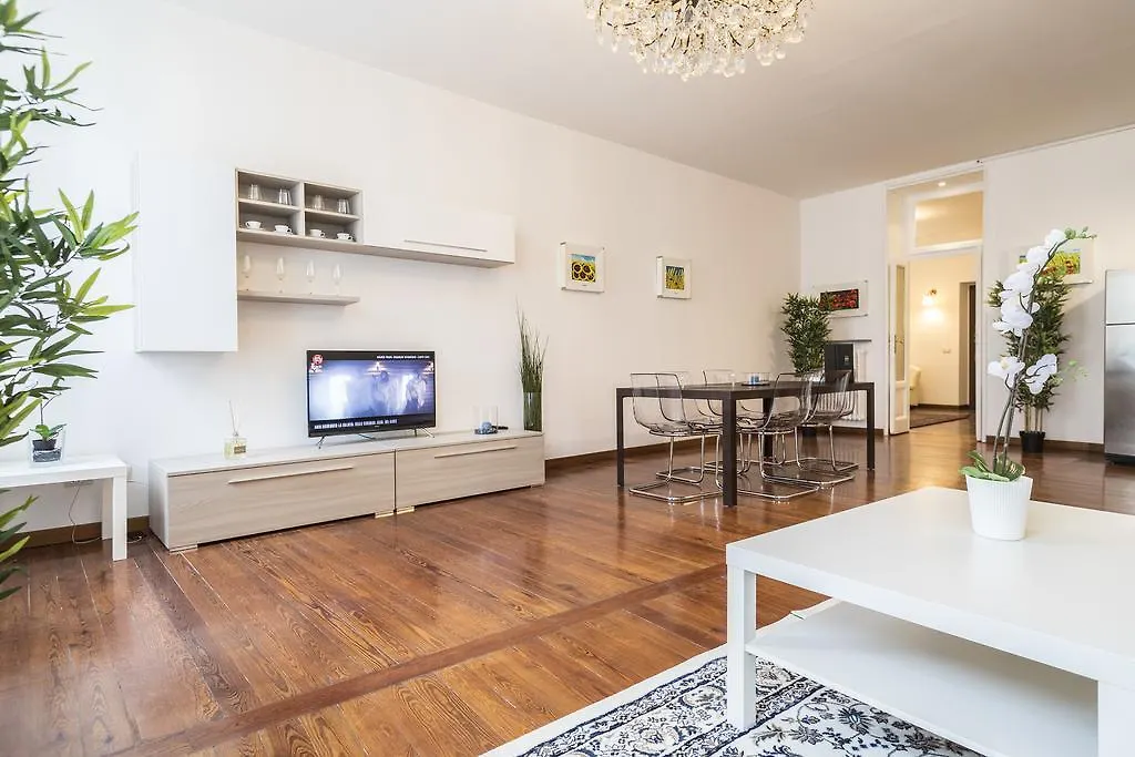 Hemeras Boutique Homes - Super Central Design Apartments ミラノ